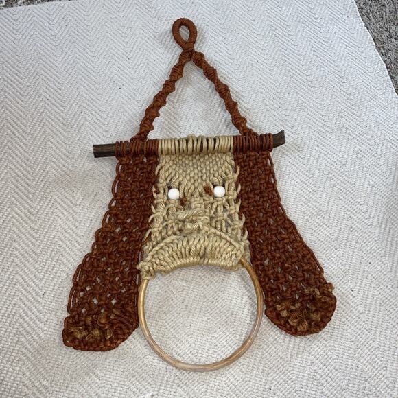VTG 70s Retro Handmade Macrame Guest Towel Holder DOG Embellishment - Picture 5 of 11